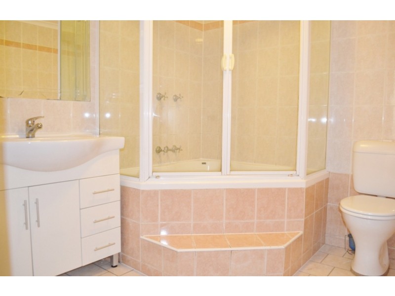 18/65-67 Reynolds Avenue, Bankstown NSW 2200