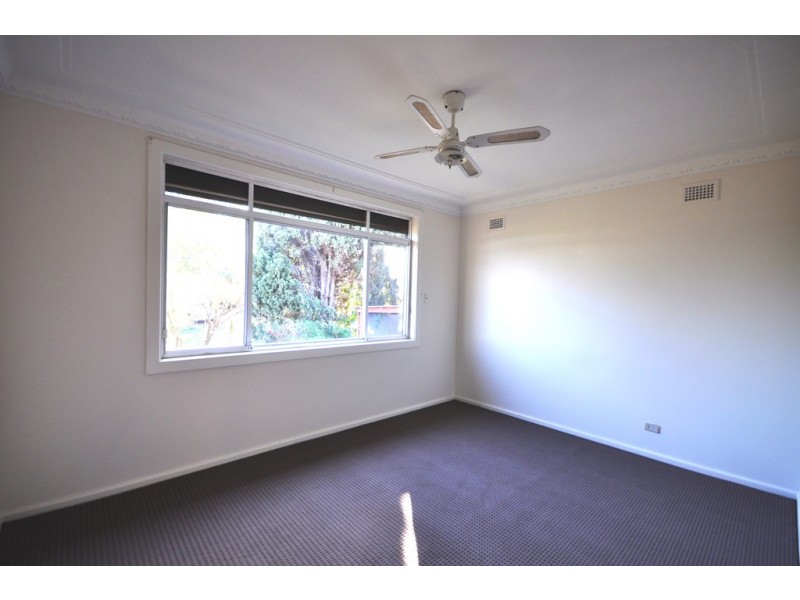 1 Suva Crescent, Greenacre NSW 2190