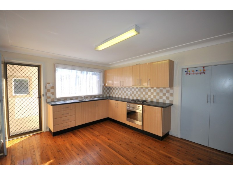 56 Larien Crescent, Birrong NSW 2143