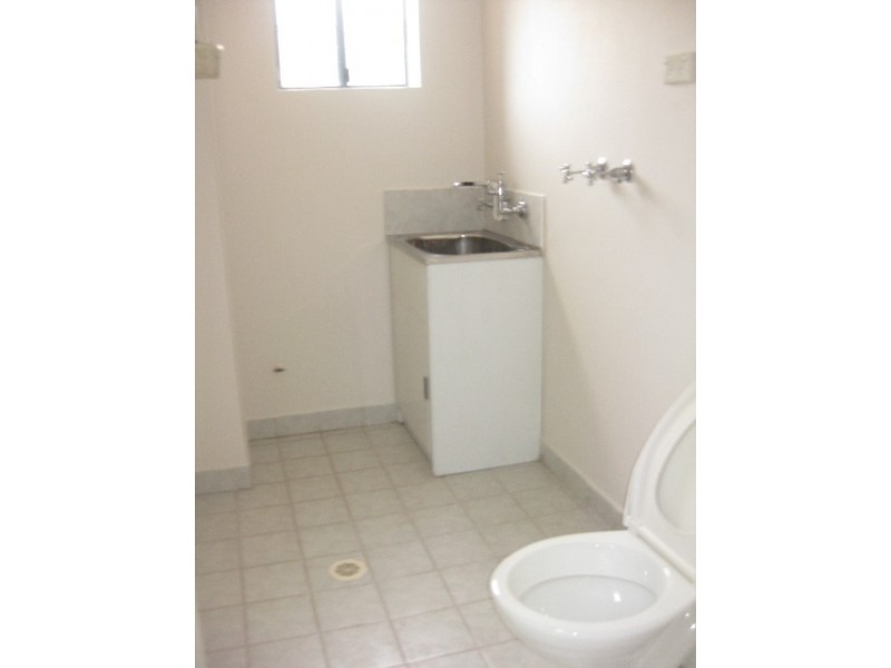 4/9-13 Myrtle Road, Bankstown NSW 2200