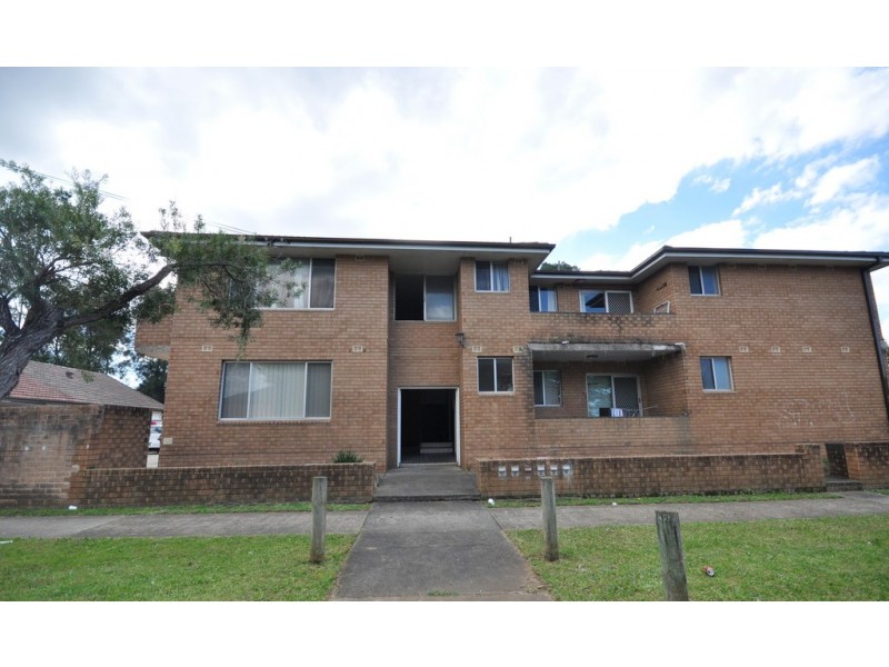 2/109 Victoria Road, Punchbowl NSW 2196