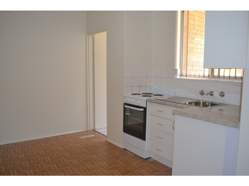 2/109 Victoria Road, Punchbowl NSW 2196