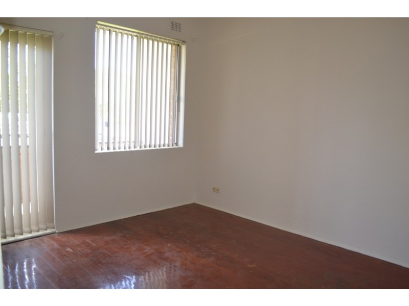 2/109 Victoria Road, Punchbowl NSW 2196