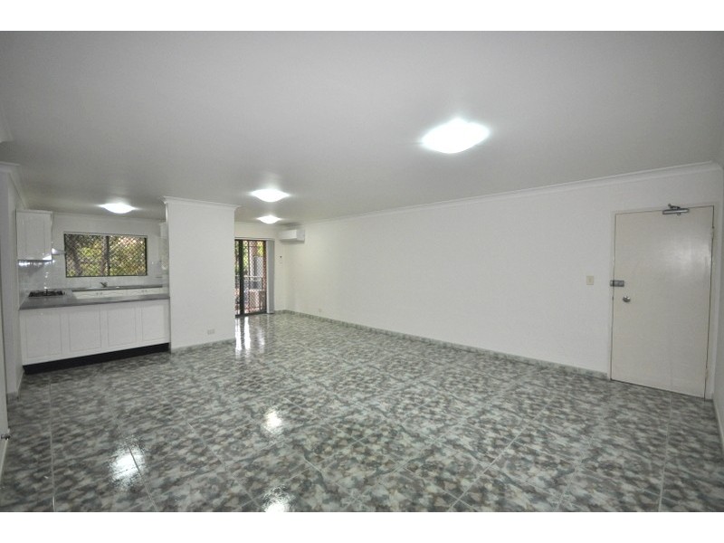 4/1-3 Gordon Street, Bankstown NSW 2200