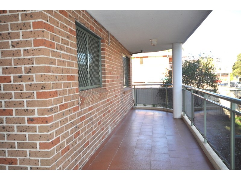 4/1-3 Gordon Street, Bankstown NSW 2200