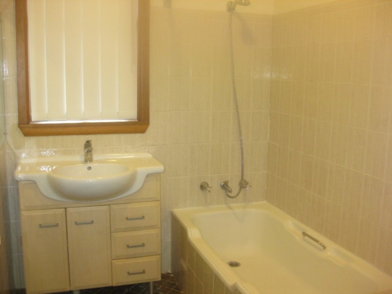 29 Broad Street, Bass Hill NSW 2197