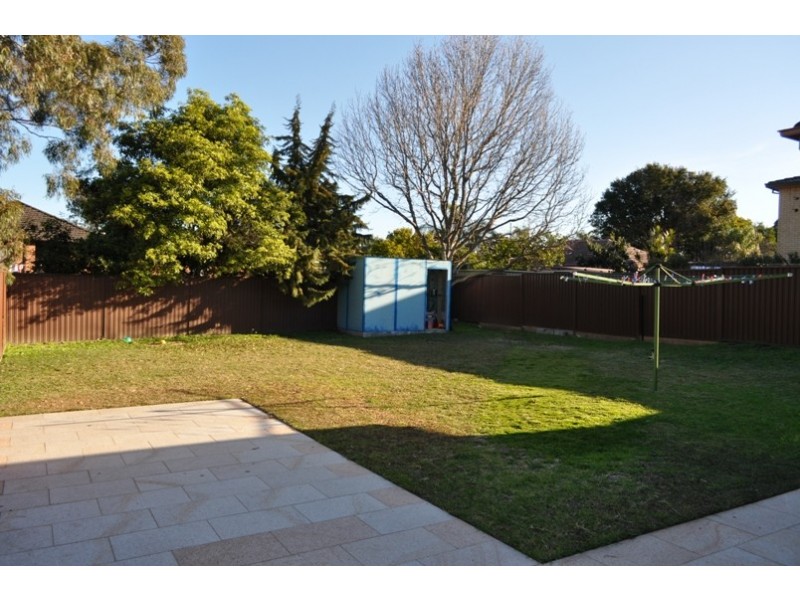 4 Orana Place, Greenacre NSW 2190