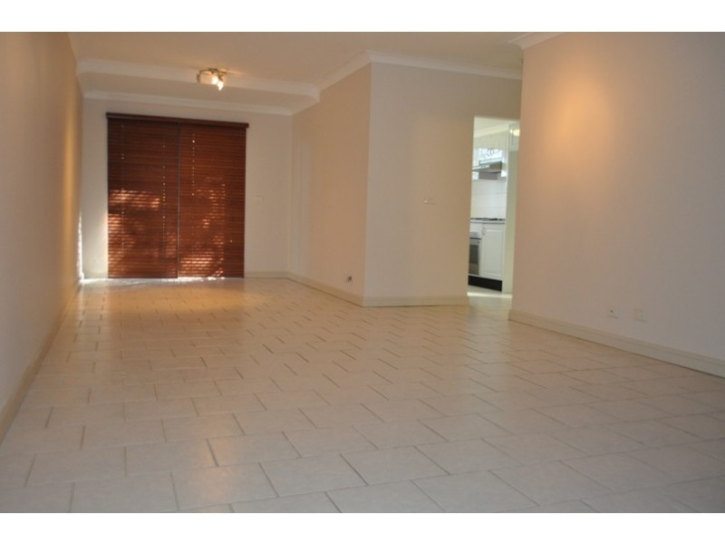 3/81  Bellevue Avenue, Georges Hall NSW 2198