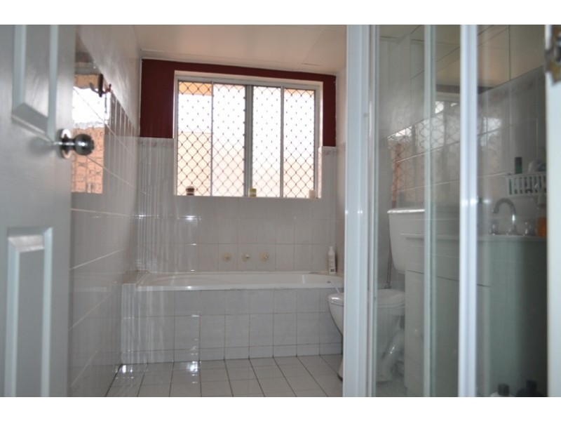 9/72-74 Reynolds Avenue, Bankstown NSW 2200