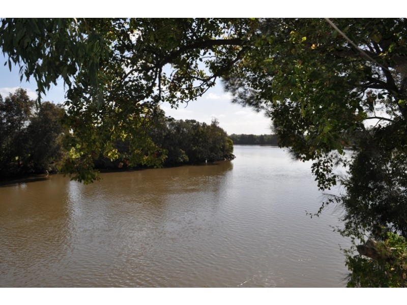 238A Henry Lawson Drive, Georges Hall NSW 2198