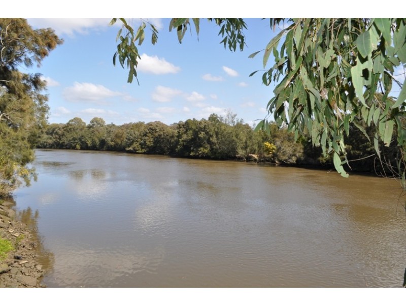 238A Henry Lawson Drive, Georges Hall NSW 2198