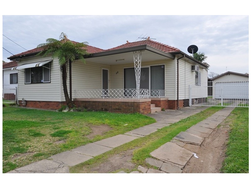39 Irvine Street, Bankstown NSW 2200