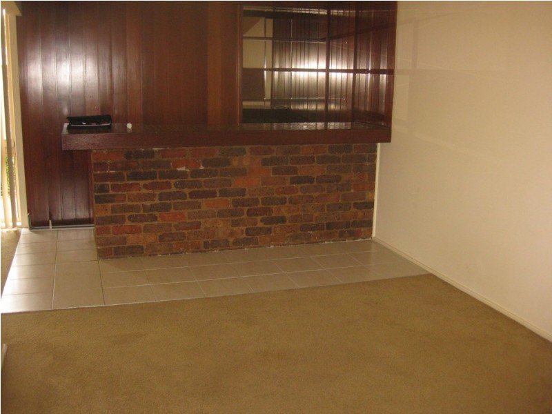 15 Gilliver Crescent, Greenacre NSW 2190