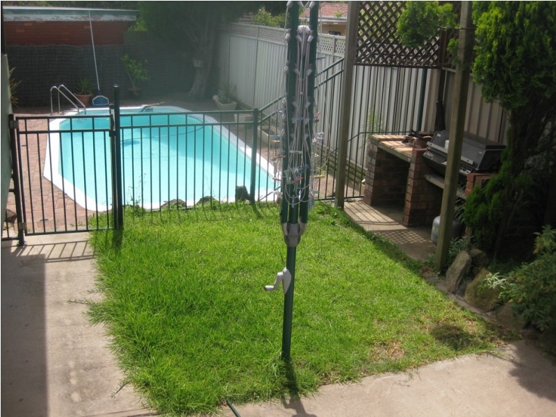 15 Gilliver Crescent, Greenacre NSW 2190