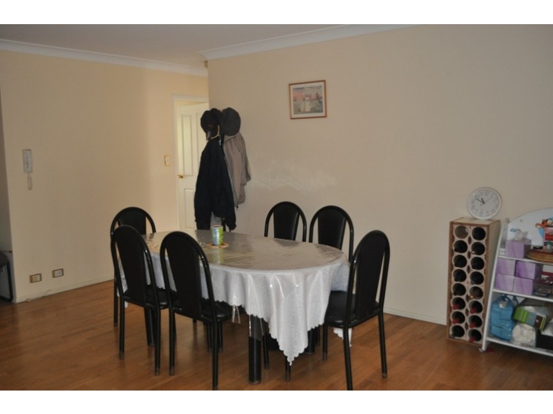 27/4-6  Dellwood Avenue, Bankstown NSW 2200