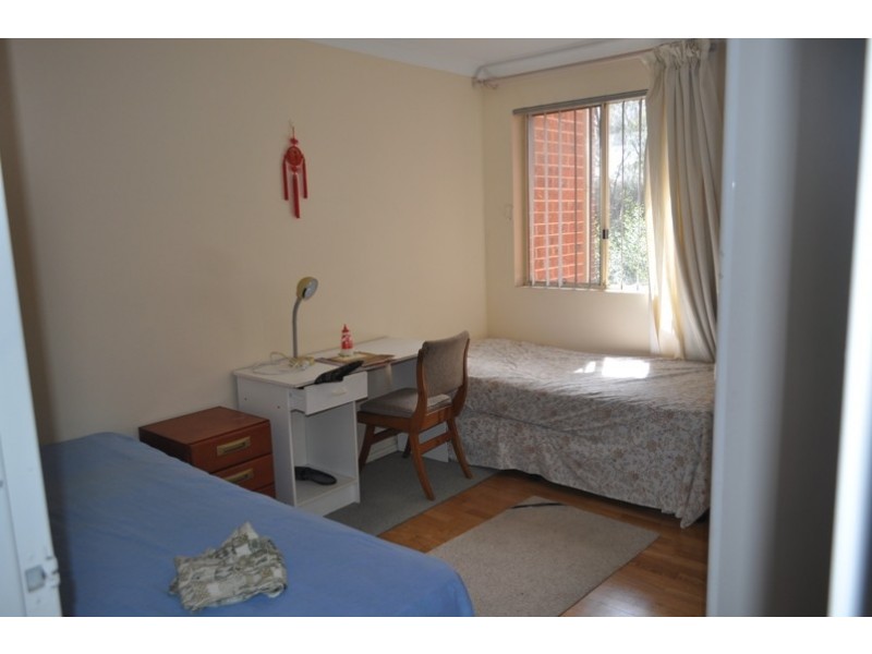 27/4-6  Dellwood Avenue, Bankstown NSW 2200