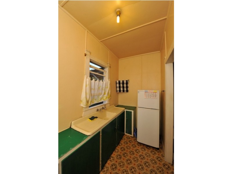 19 Tennyson Road, Greenacre NSW 2190