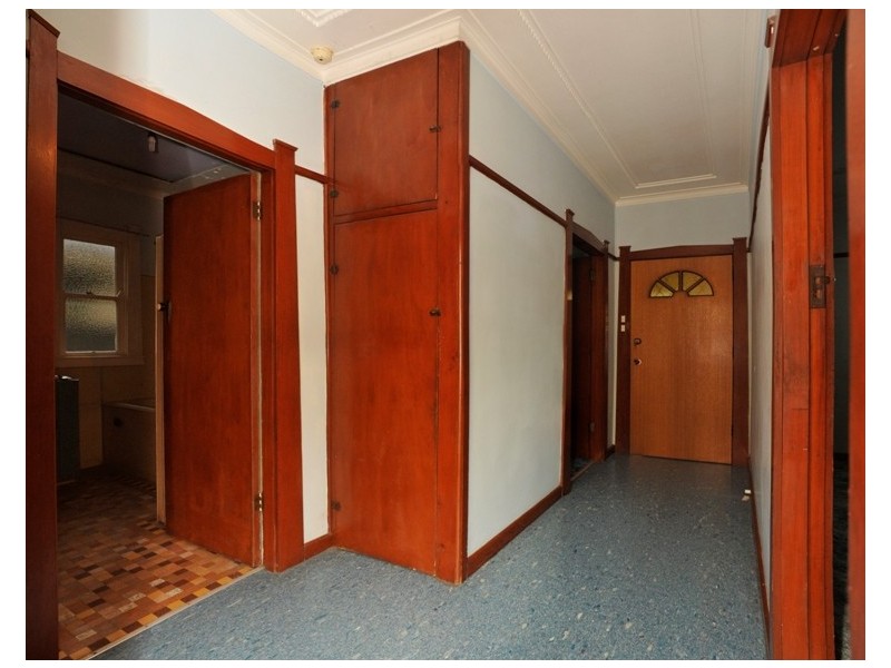 19 Tennyson Road, Greenacre NSW 2190