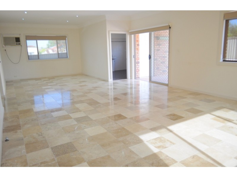 7 Clarence Street, Condell Park NSW 2200