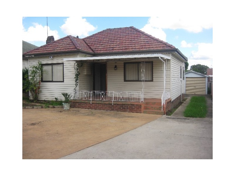 62 Rookwood Road, Yagoona NSW 2199