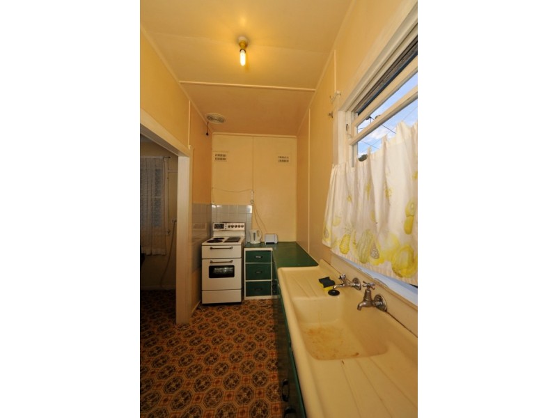 19 Tennyson Road, Greenacre NSW 2190