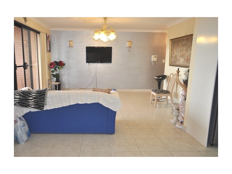 74/7-9 Cross Street, Bankstown NSW 2200