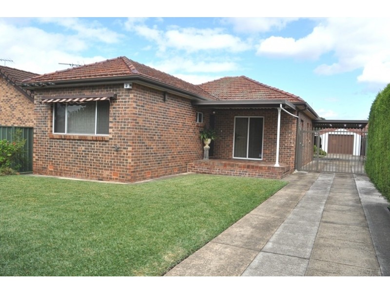 67 Rawson Road, Greenacre NSW 2190