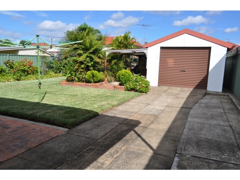 67 Rawson Road, Greenacre NSW 2190