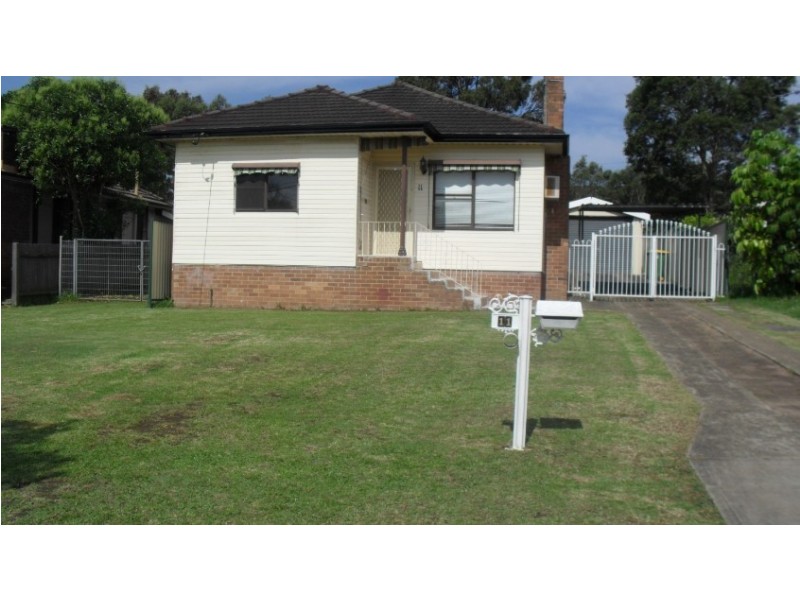 11 Saurine Street, Bankstown NSW 2200