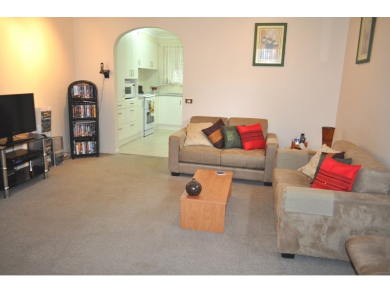 8/10  Barbers Road, Chester Hill NSW 2162