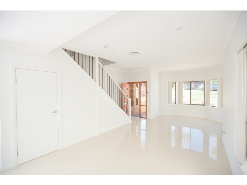 1/14 Gray Crescent, Yagoona NSW 2199