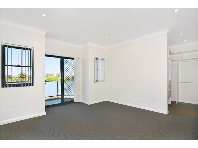 6 Townsend Street, Condell Park NSW 2200