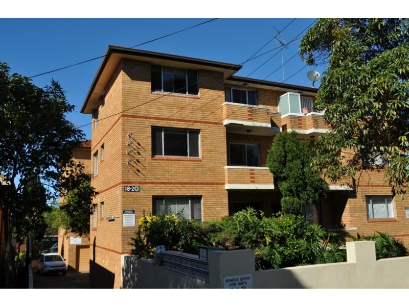 4/18 Campbell Street, Punchbowl NSW 2196