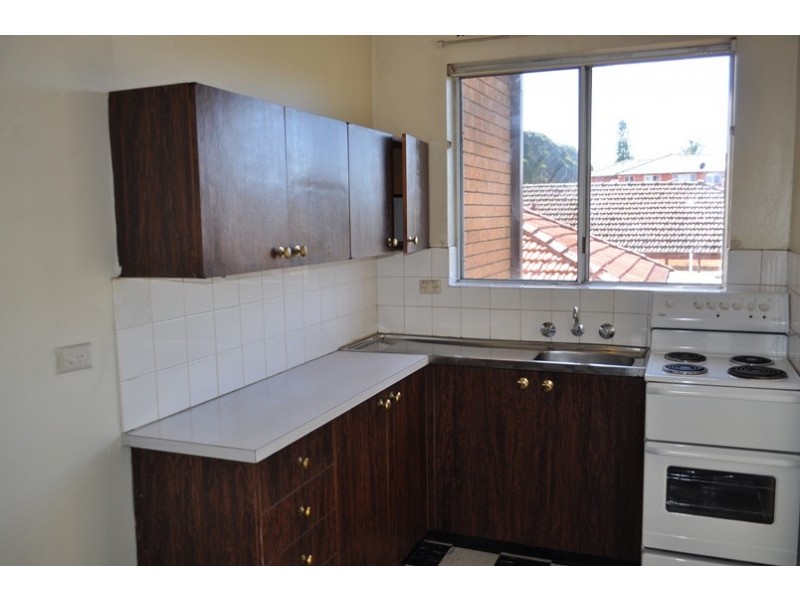 4/18 Campbell Street, Punchbowl NSW 2196