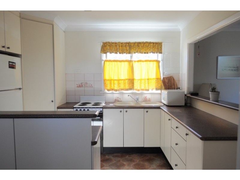 8 Koala Road, Greenacre NSW 2190