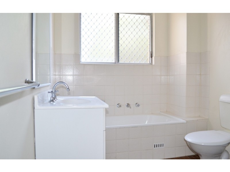 20/36 Sir Joseph Banks Street, Bankstown NSW 2200
