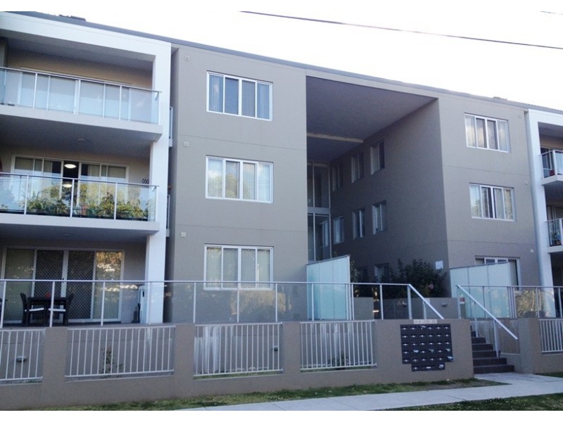 18/38-46 Cairds Avenue, Bankstown NSW 2200