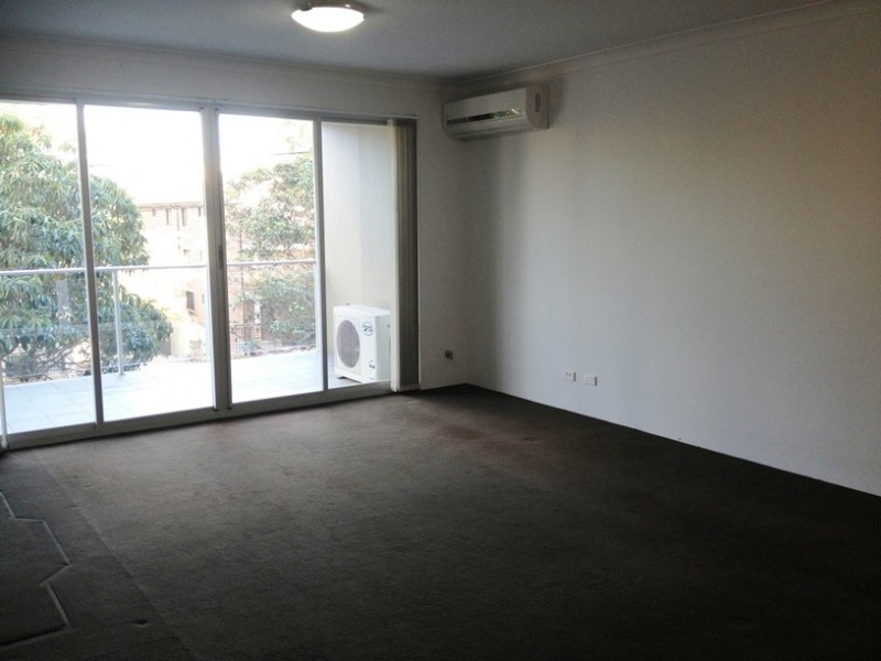 18/38-46 Cairds Avenue, Bankstown NSW 2200