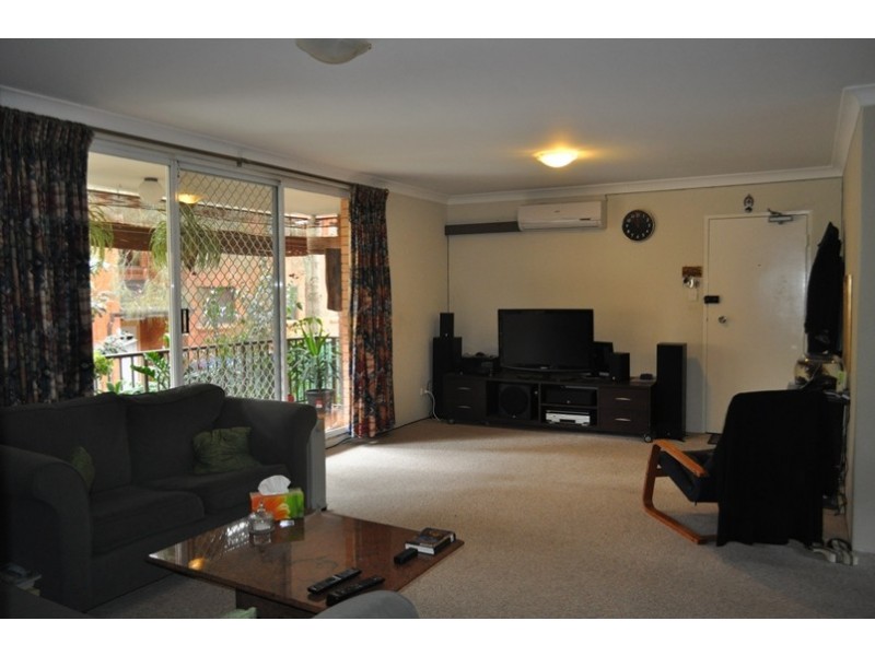 6/42 Sir Joseph Banks Street, Bankstown NSW 2200