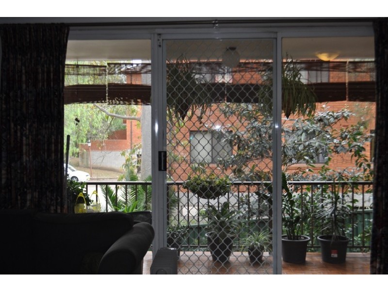 6/42 Sir Joseph Banks Street, Bankstown NSW 2200