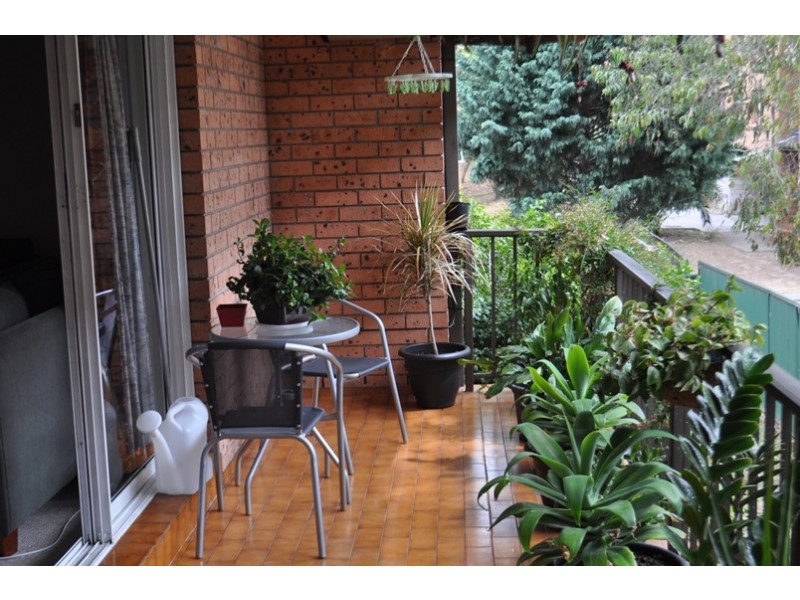 6/42 Sir Joseph Banks Street, Bankstown NSW 2200