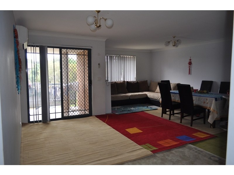 9/37-43 Sir Joseph Banks Street, Bankstown NSW 2200