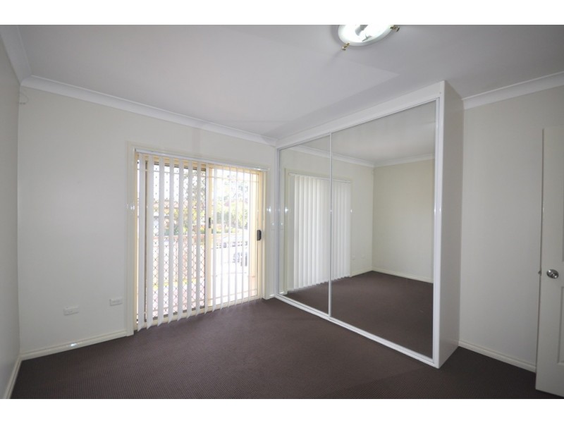 2/36 Gleeson Avenue, Condell Park NSW 2200