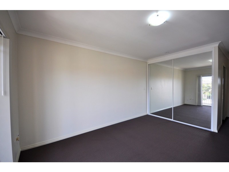 2/36 Gleeson Avenue, Condell Park NSW 2200