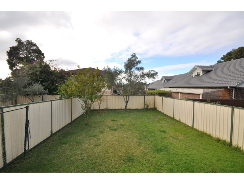 2/36 Gleeson Avenue, Condell Park NSW 2200