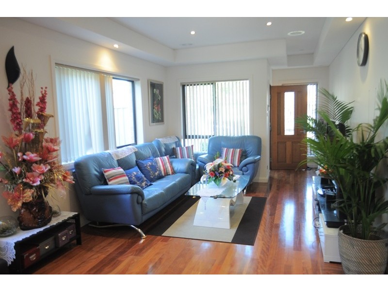 9a Allawah St, Sefton NSW 2162