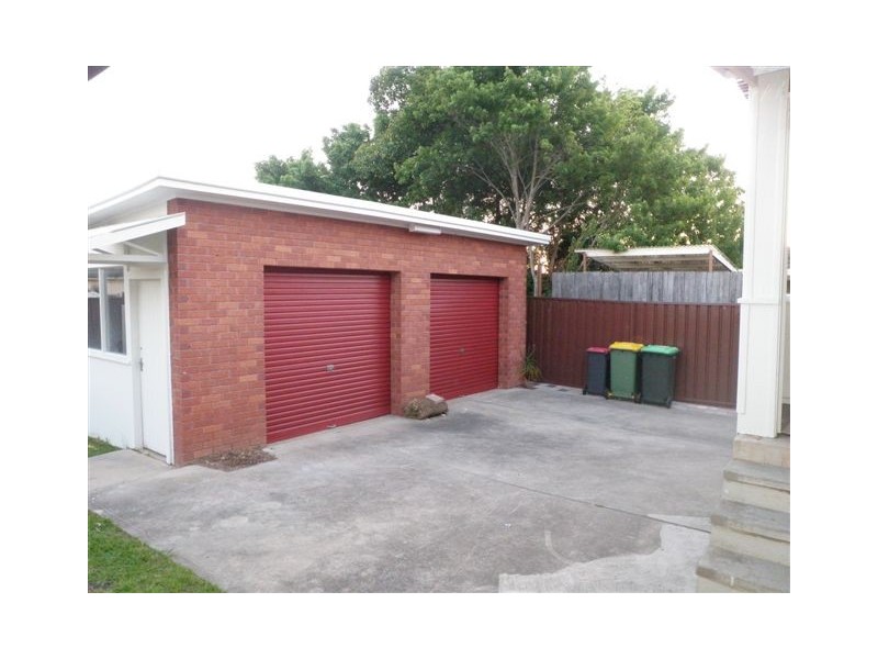 115 Flinders Road, Georges Hall NSW 2198