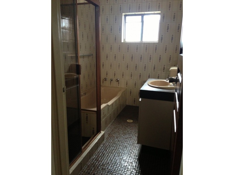 79 Denman Road, Georges Hall NSW 2198