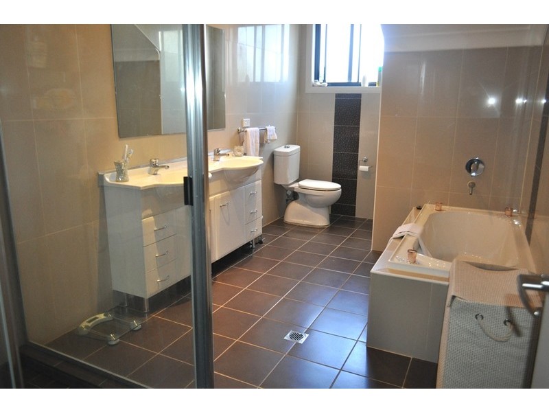 4/17 Sunset Avenue, Bankstown NSW 2200