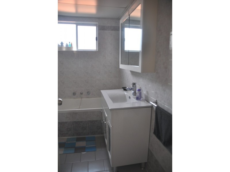 4/14-16 Gordon Street, Bankstown NSW 2200